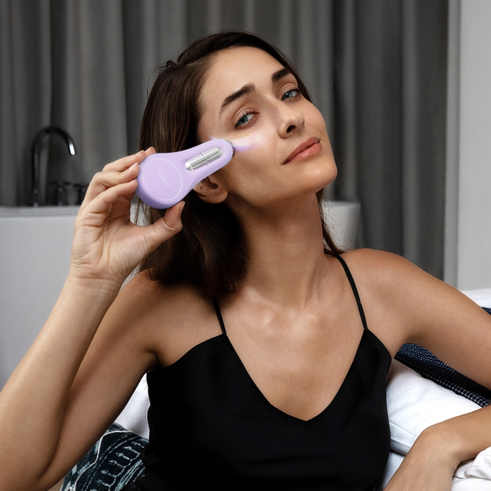 FOREO BEAR 2 Eyes & Lips Microcurrent Device, Lavender